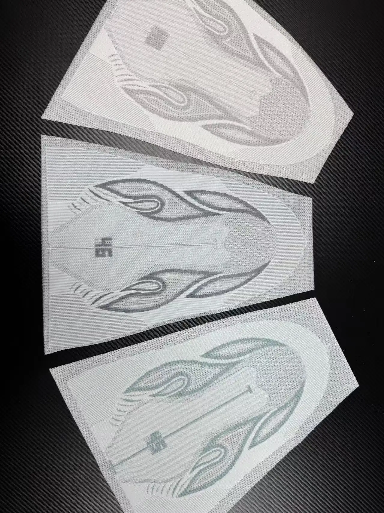 Three_Layer_Mesh_Fabric_02